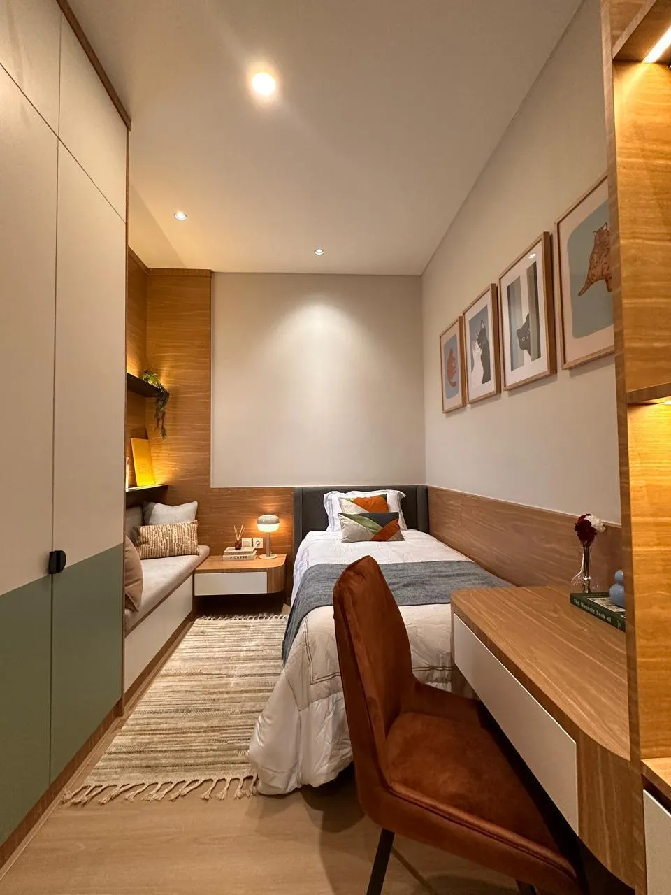 Balkon terrace Cherrywoods Bintaro pemandangan taman